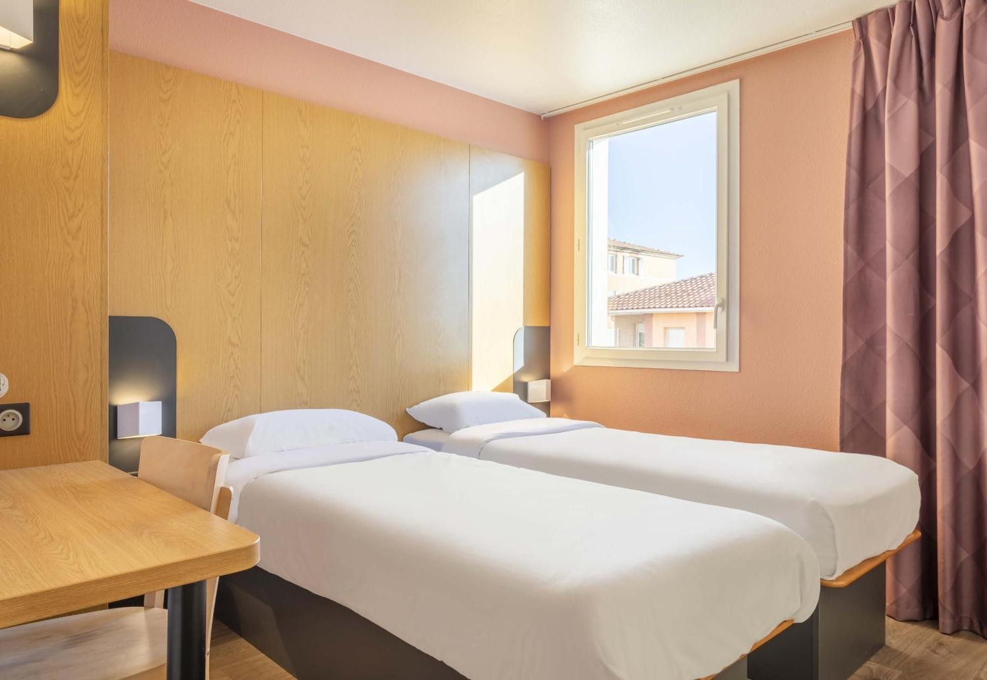 Hotel Martigues 3*